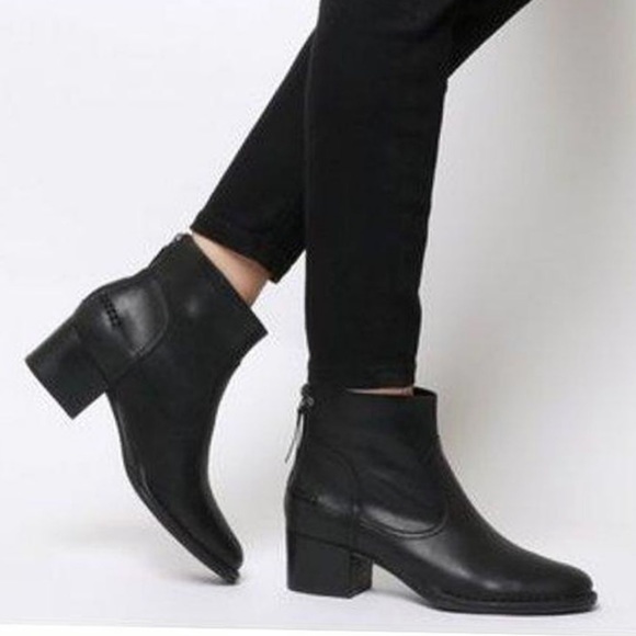 Ugg black leather ankle boots Clearance